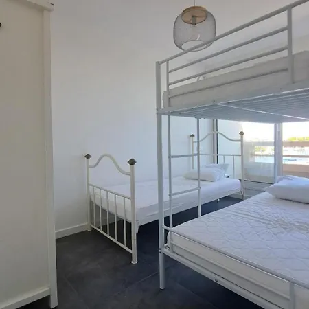 2-bedroom Sea-view Marina לה-גרו-דו-רואה