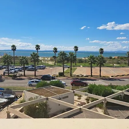 2-bedroom Sea-view Marina *